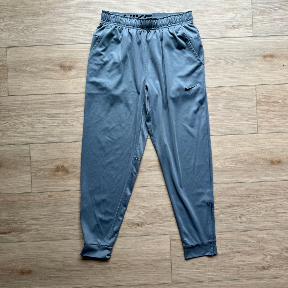Nike Dri-FIT Mens Training Pants Gray Tapered Joggers Small RN56323
